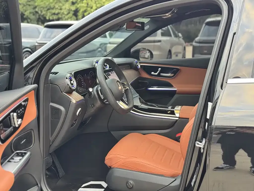 Mercedes-Benz GLC 2024 из CN, фото 4