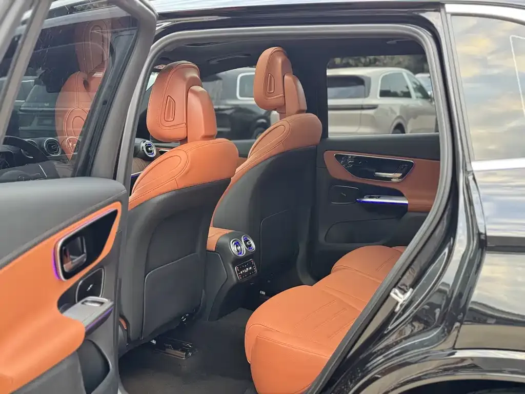 Mercedes-Benz GLC 2024 из CN, фото 6