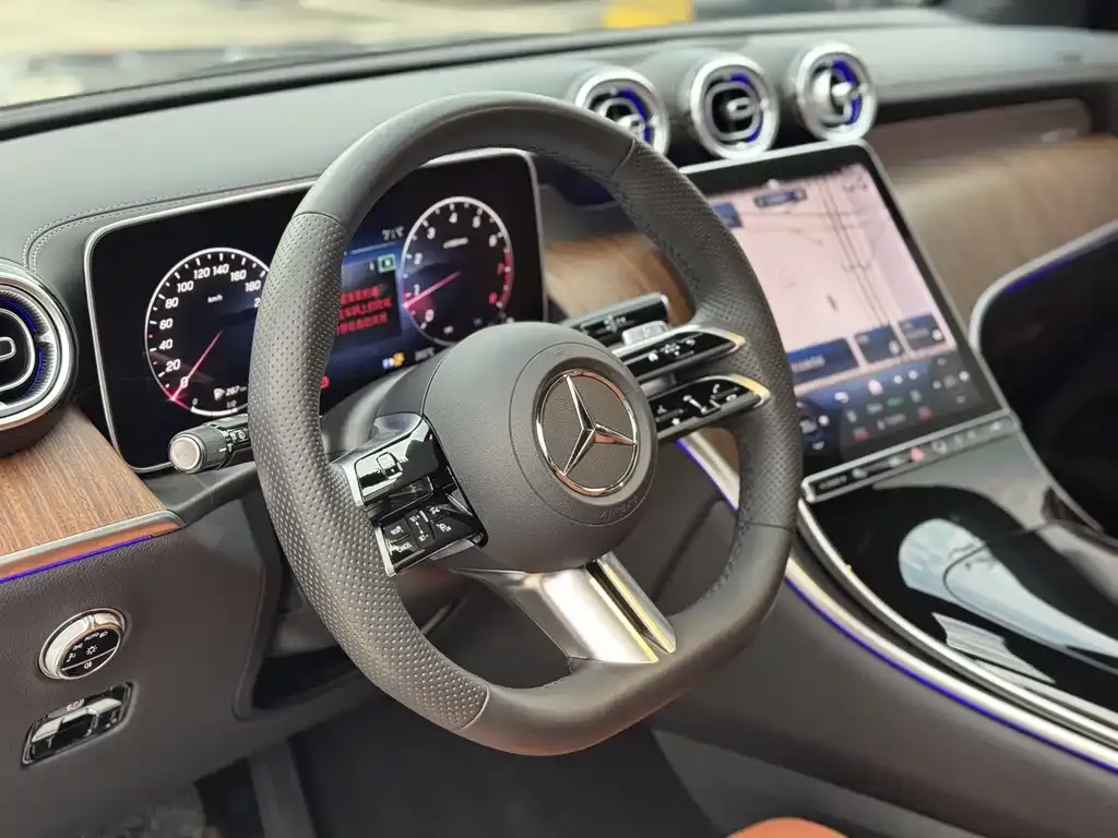 Mercedes-Benz GLC 2024 из CN, фото 7