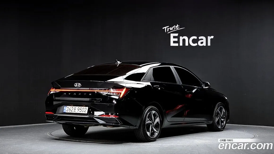 Hyundai AVANTE — фото 2