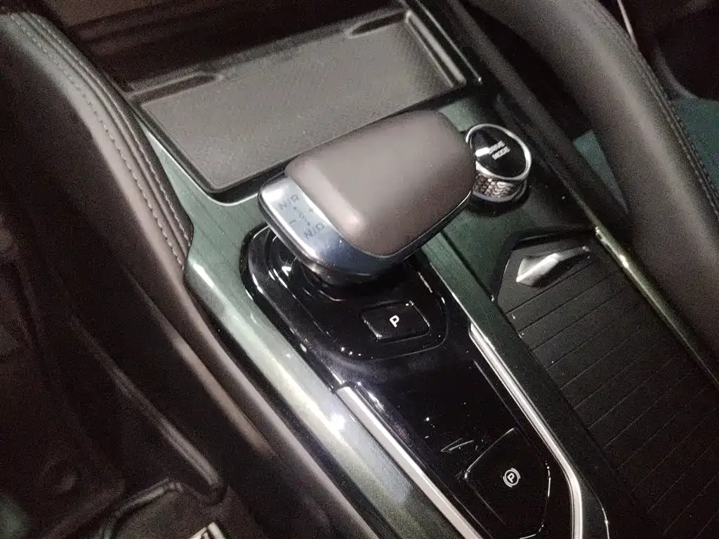 Geely Xingyue L 2022 из CN, фото 7