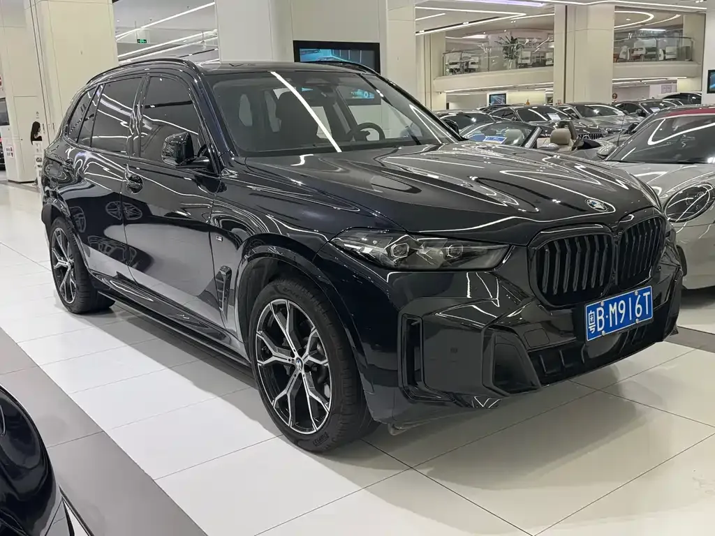 BMW X5 2024 из CN, фото 2