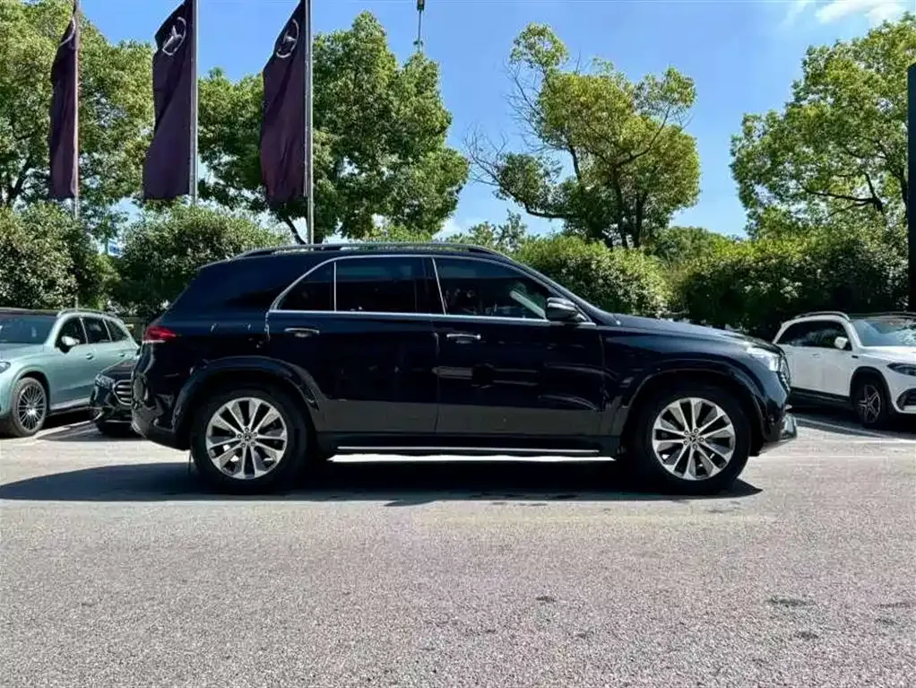 Mercedes-Benz GLE 2022 из CN, фото 2