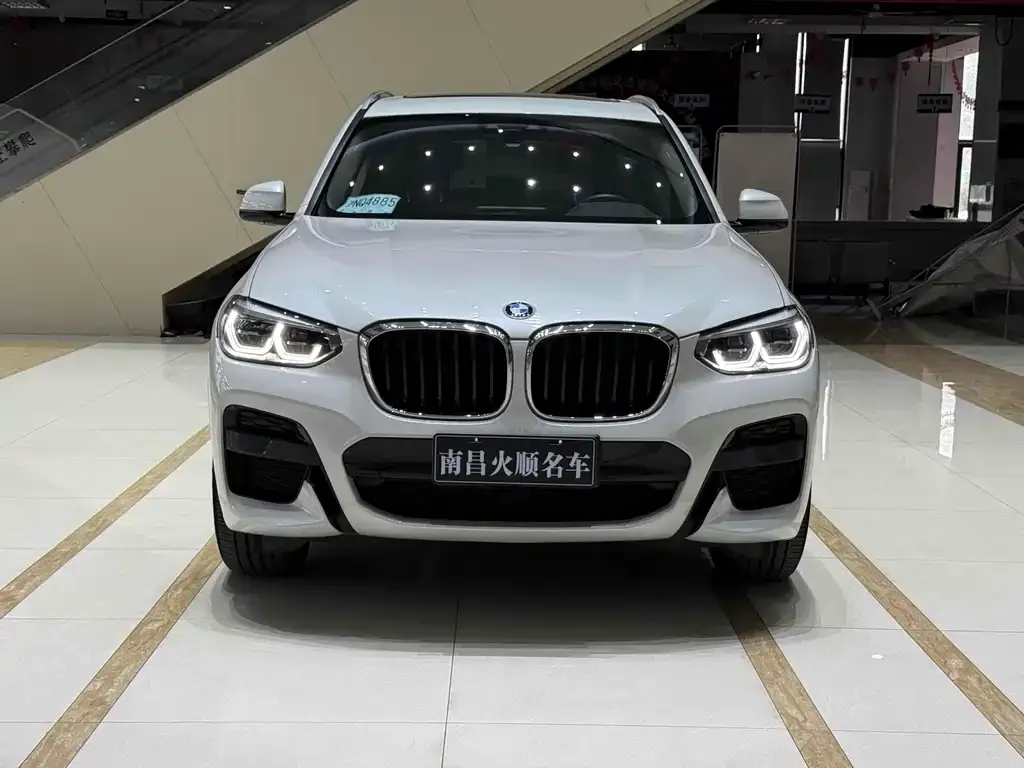 BMW X3 — фото 2