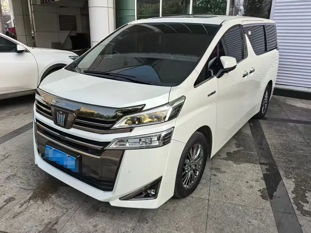 Toyota Vellfire 2022 из CN, фото 1