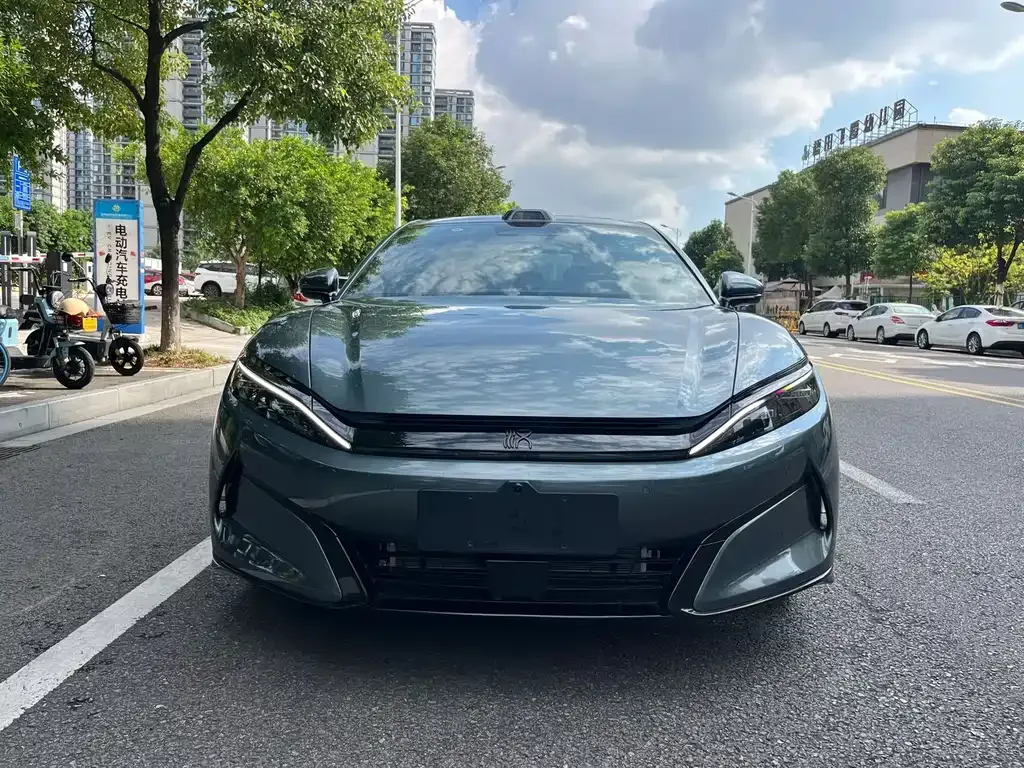 BYD Han L 2025 из CN, фото 2
