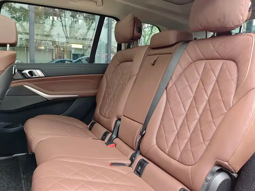 BMW X7 2023 из CN, фото 9