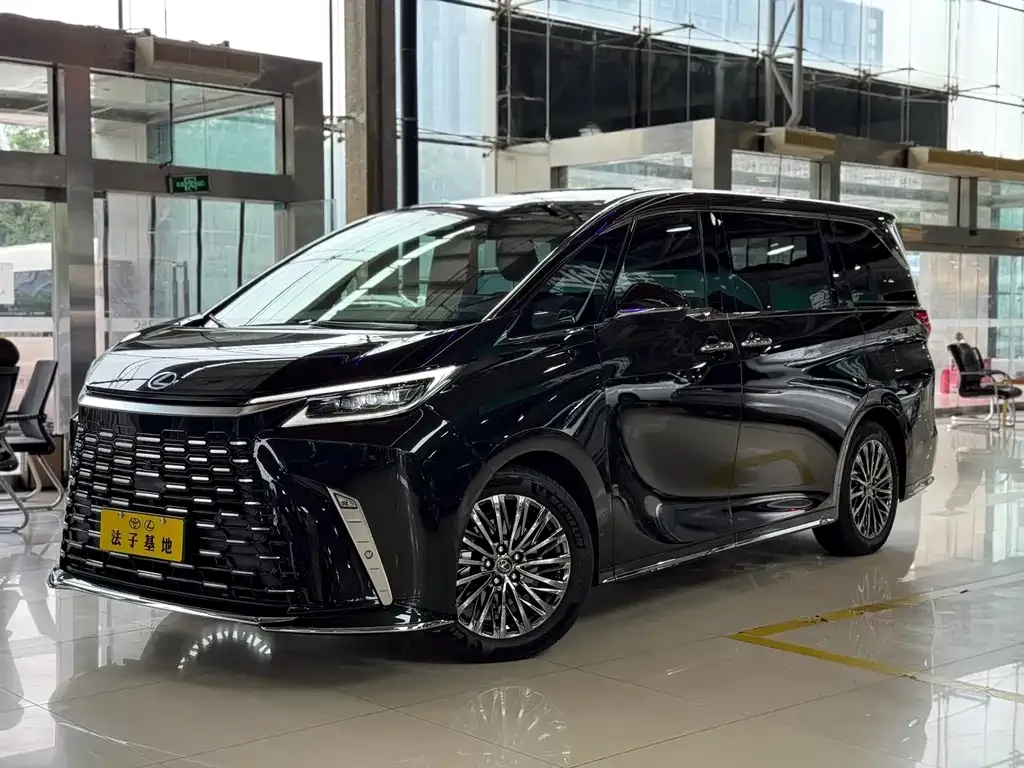 Lexus LM 2024 из CN, фото 1