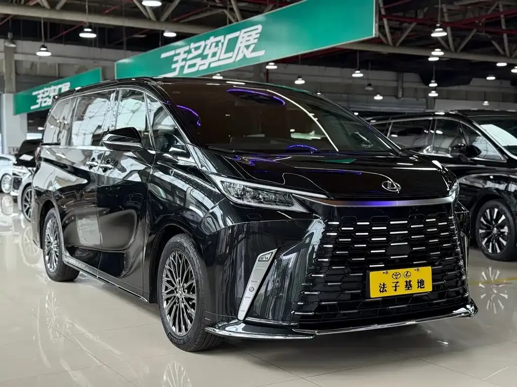 Lexus LM 2024 из CN, фото 3