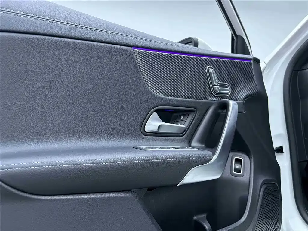 Mercedes-Benz A-Class 2022 из CN, фото 10