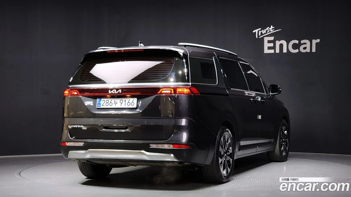 Kia Carnival — фото 2