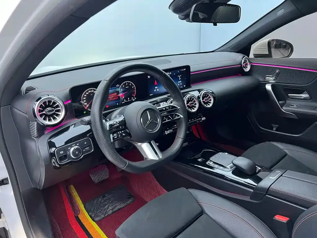 Mercedes-Benz A-Class 2024 из CN, фото 9