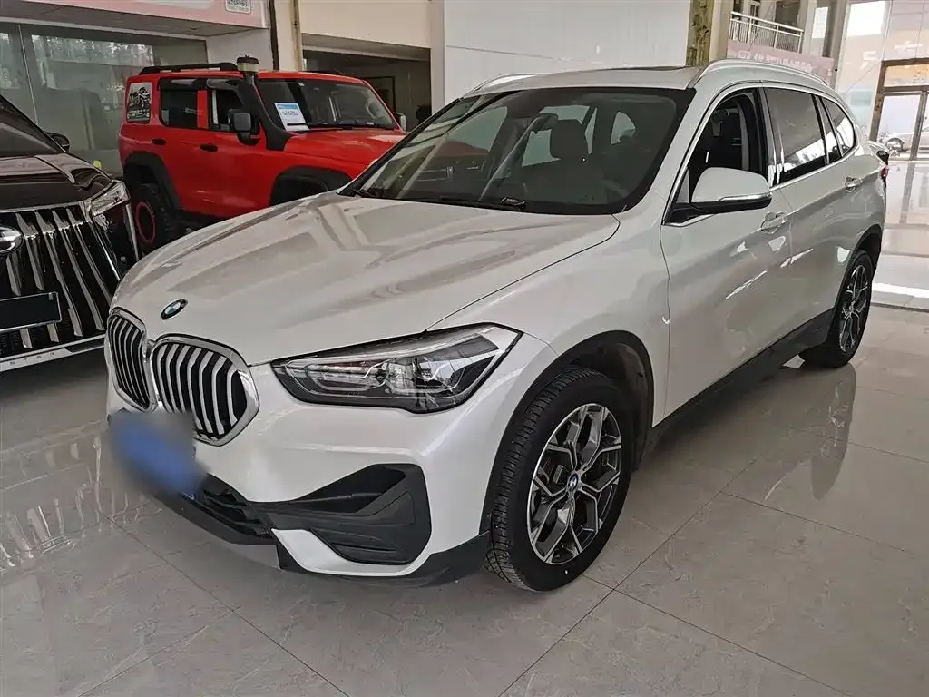 BMW X1 2022 из CN, фото 3