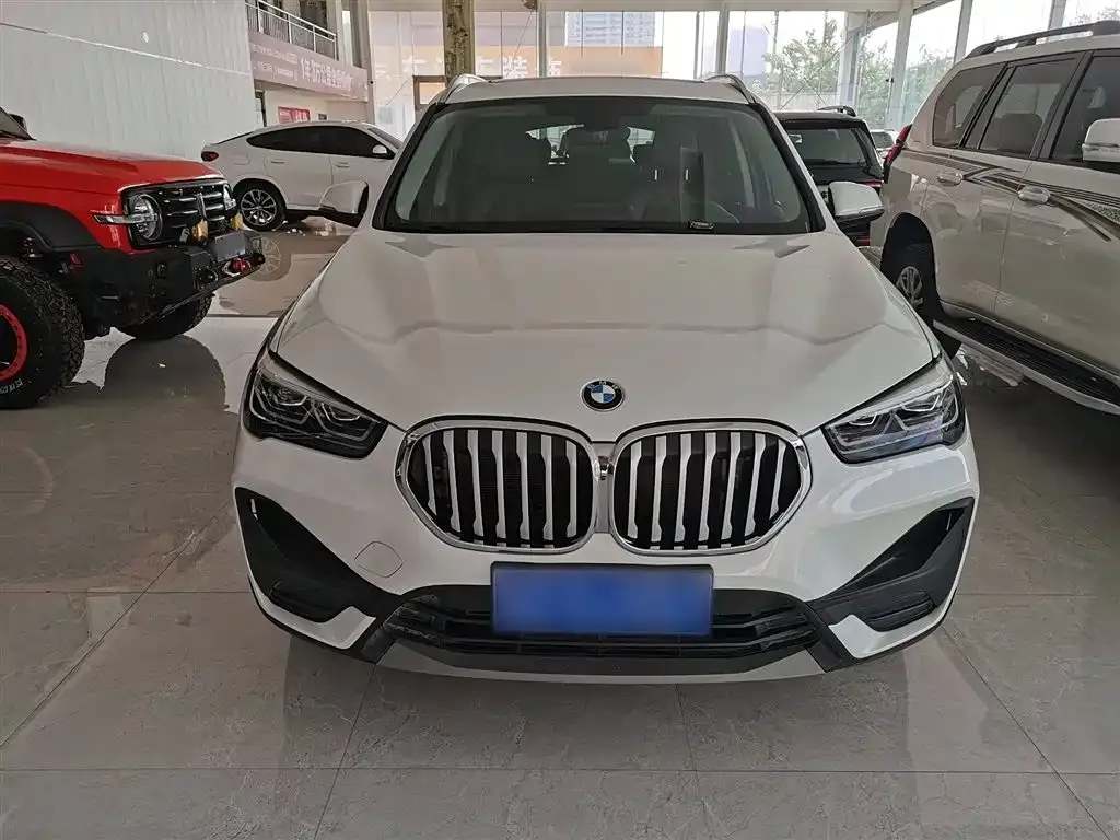 BMW X1 2022 из CN, фото 8