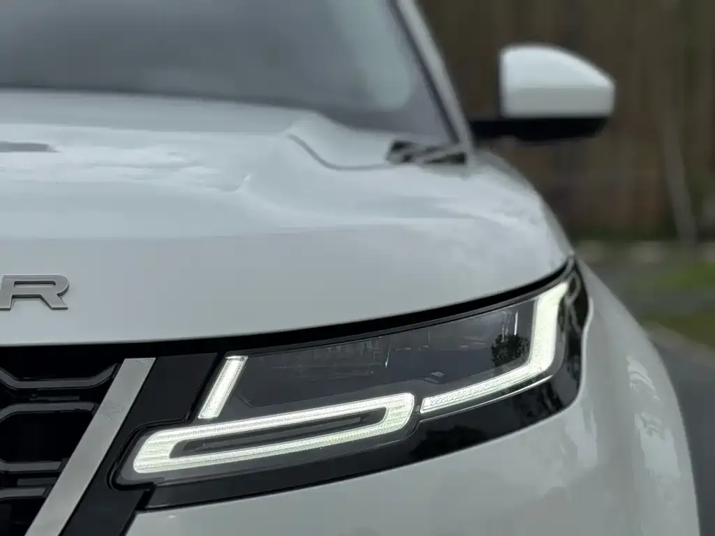 Land Rover Evoque 2023 из CN, фото 4
