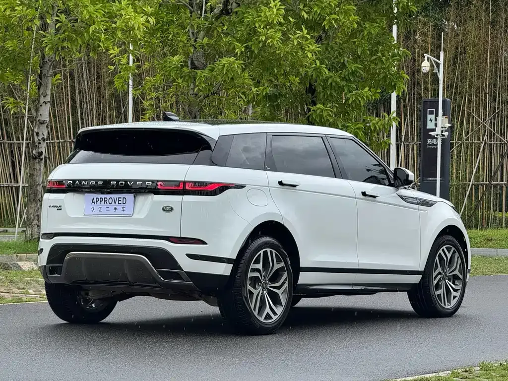 Land Rover Evoque 2023 из CN, фото 9