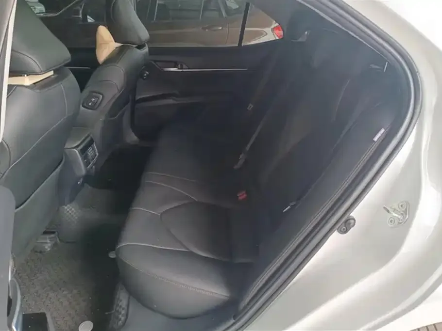 Toyota Camry 2021 из CN, фото 10