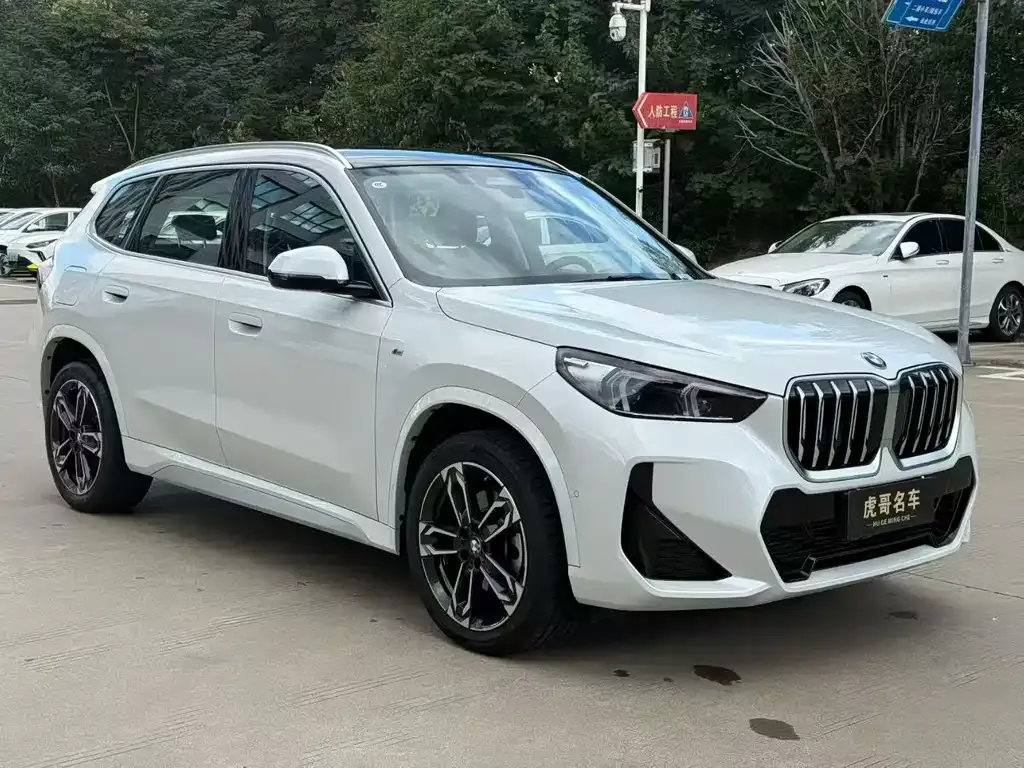 BMW X1 2024 из CN, фото 3