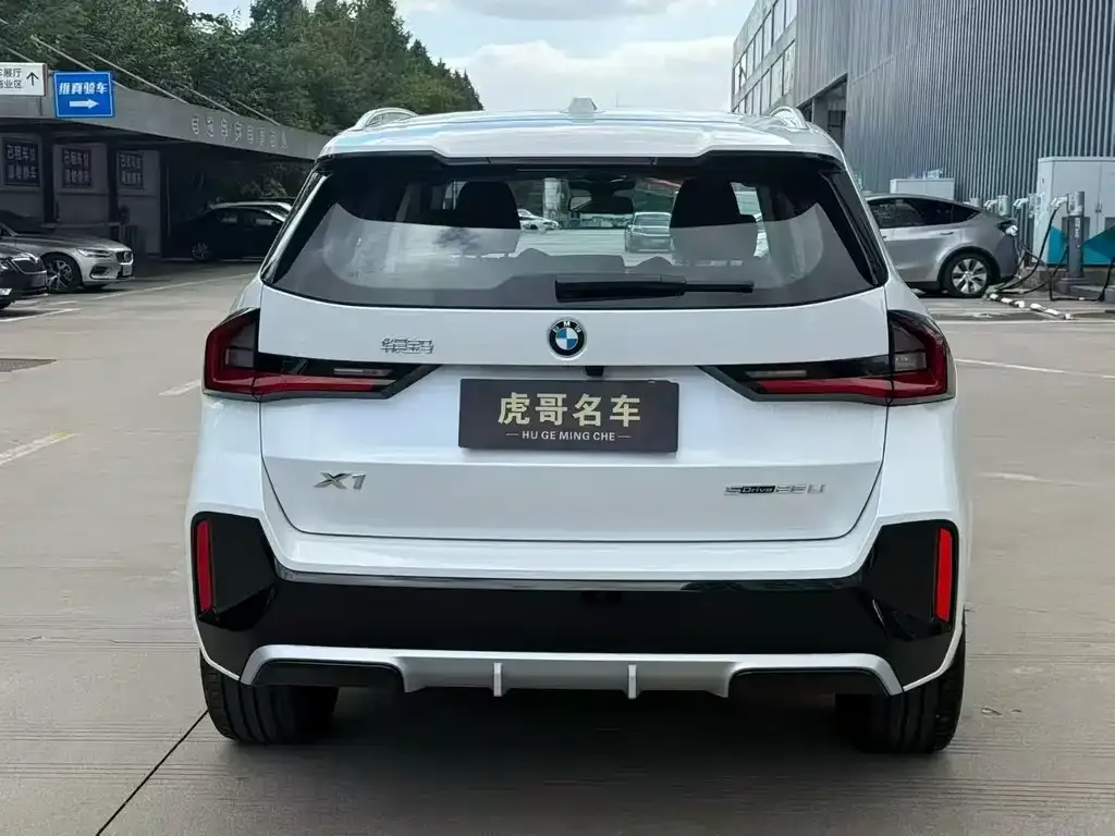 BMW X1 2024 из CN, фото 8