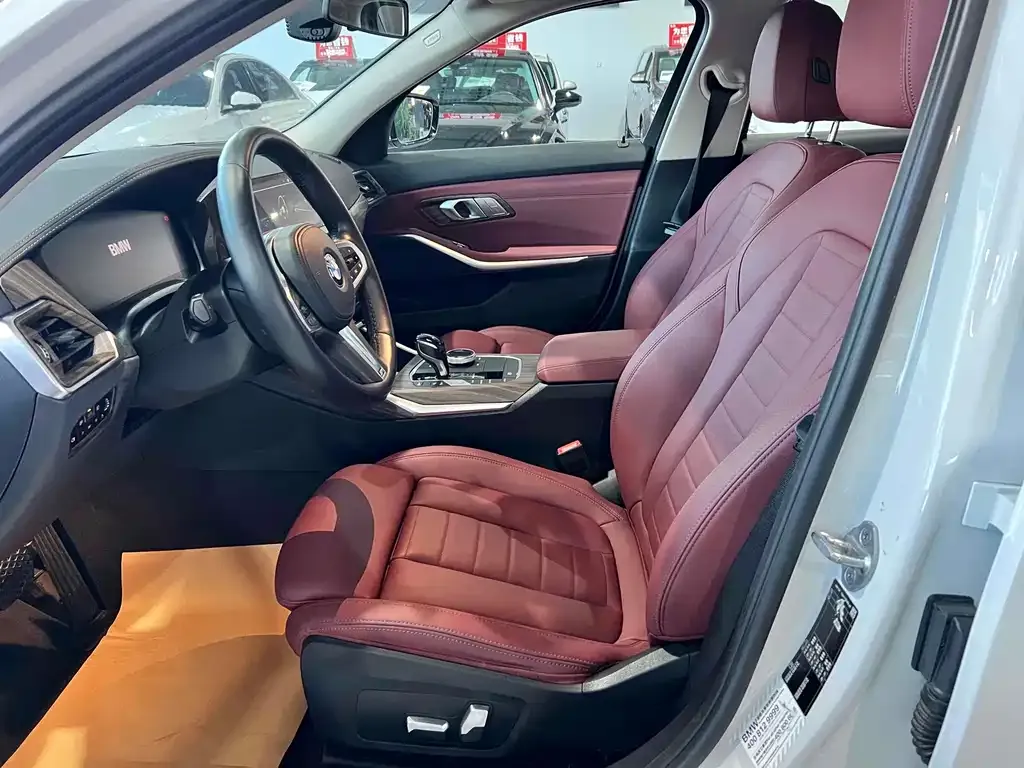 BMW 3 Series 2021 из CN, фото 4