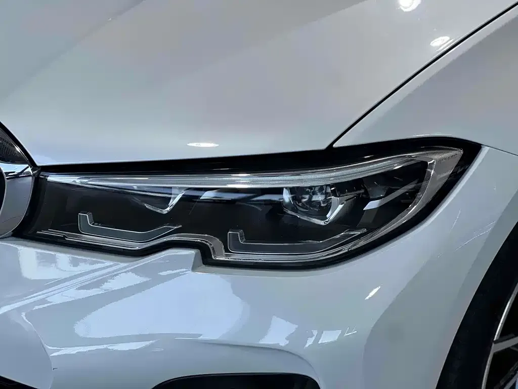 BMW 3 Series 2021 из CN, фото 8