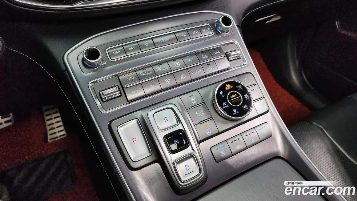 Hyundai Santafe — фото 9