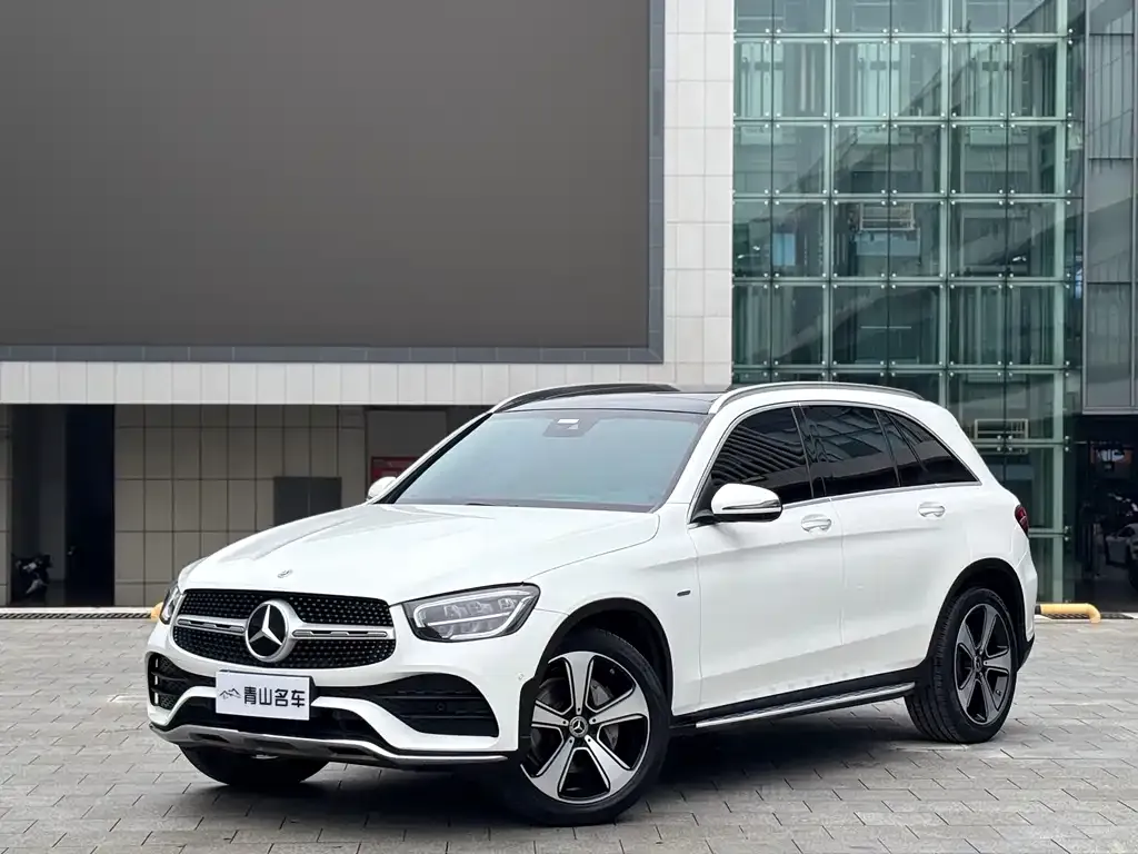 Mercedes-Benz GLC — фото 1