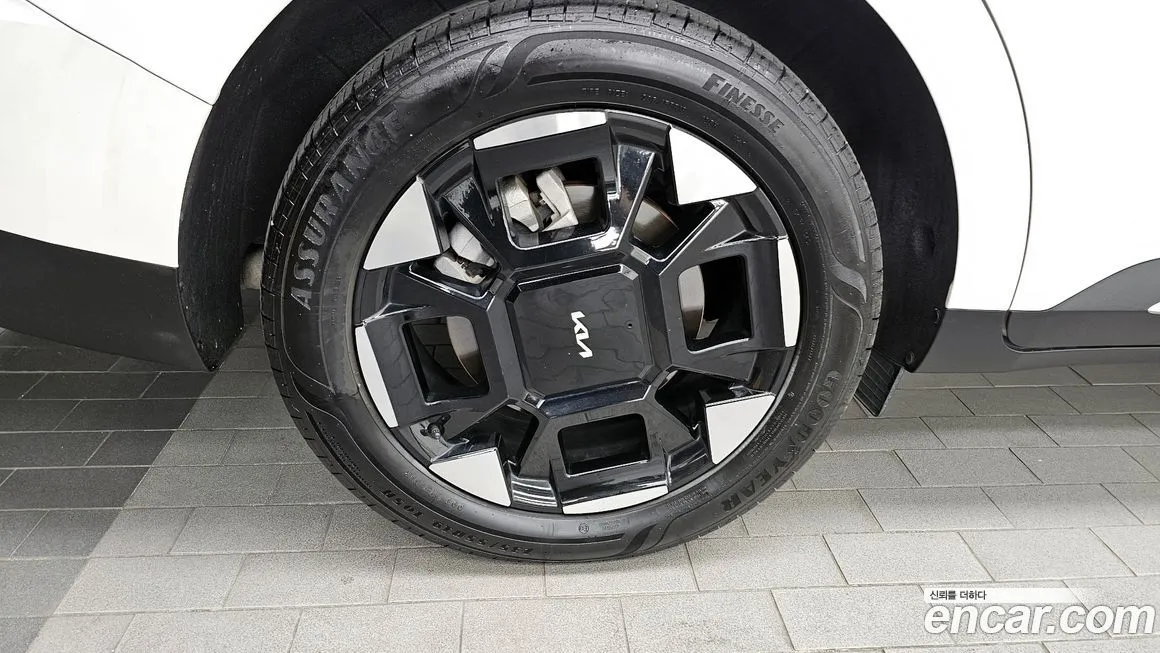 Kia Carnival 2025 из KR, фото 5