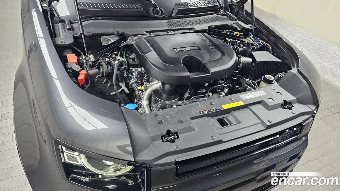 Land Rover Defender 2023 из KR, фото 6