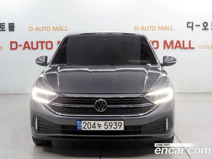 Volkswagen Jetta 2023 из KR, фото 2