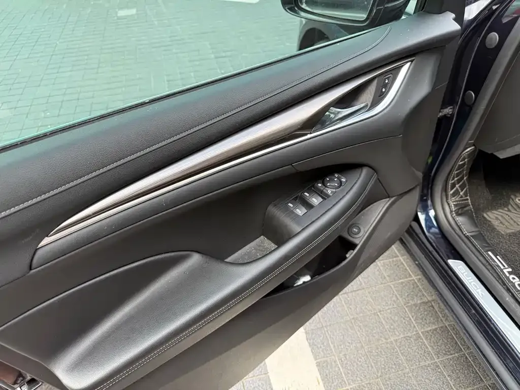 Buick LaCrosse 2021 из CN, фото 10