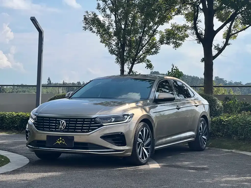 Volkswagen Passat 2022 из CN, фото 1