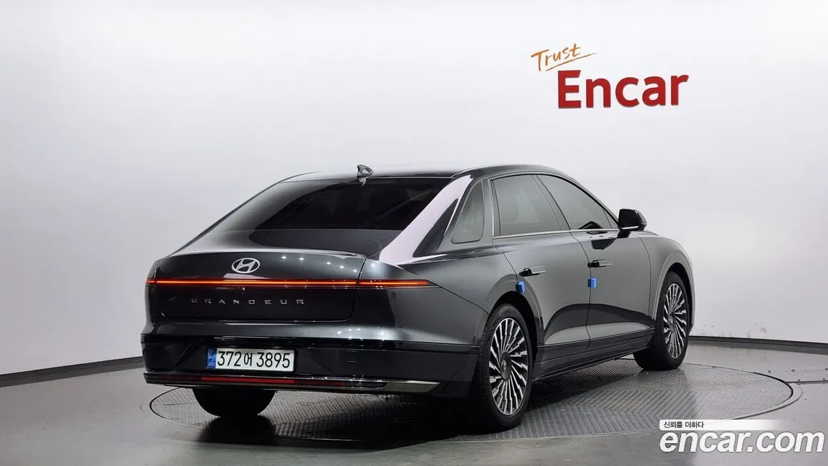 Hyundai Grandeur 2023 из KR, фото 2