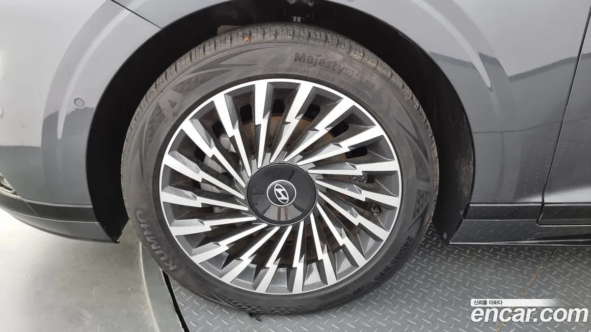 Hyundai Grandeur 2023 из KR, фото 5
