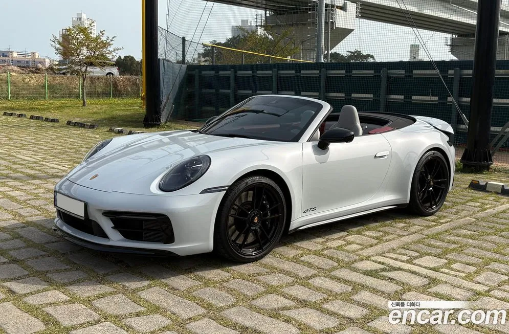 Porsche 911 2024 из KR, фото 5