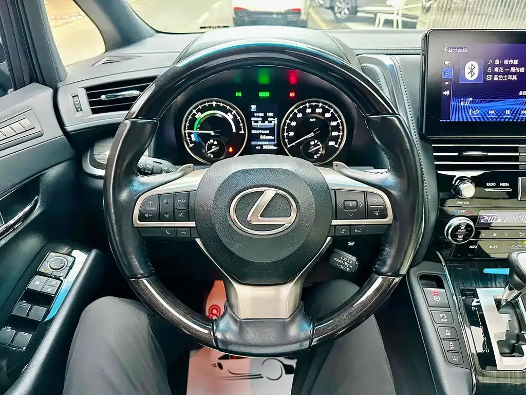 Lexus LM 2021 из CN, фото 8