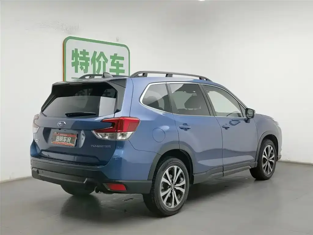 Subaru Forester — фото 2