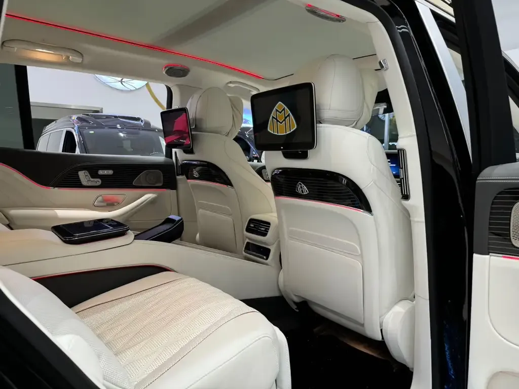 Mercedes-Benz GLS 2024 из CN, фото 10