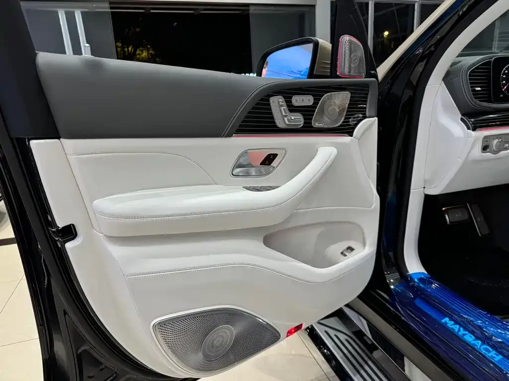 Mercedes-Benz GLS 2024 из CN, фото 7