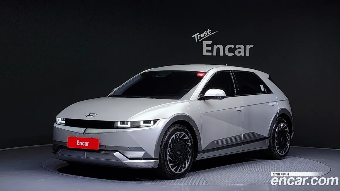 Hyundai Ioniq5 — фото 1
