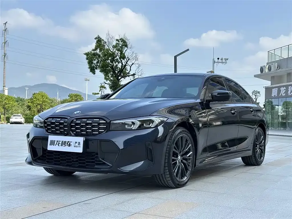 BMW 3 Series 2024 из CN, фото 1