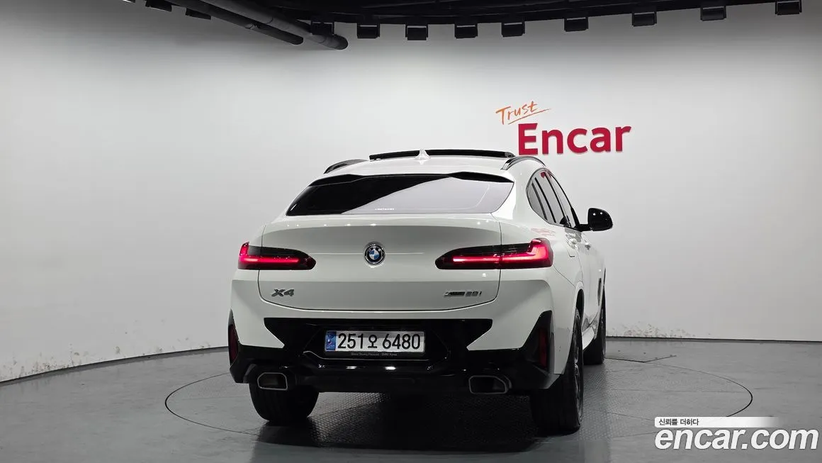 BMW X4 2023 из KR, фото 4