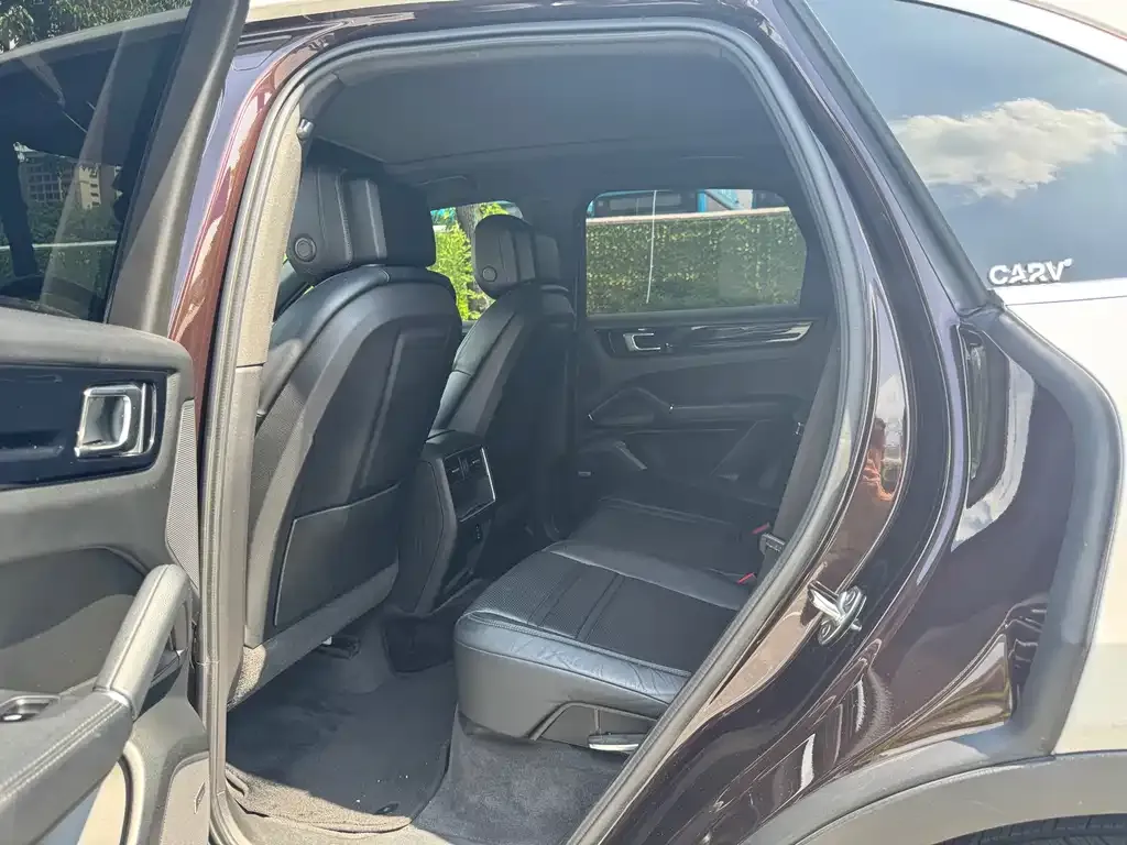 Porsche Cayenne Hybrid 2021 из CN, фото 9