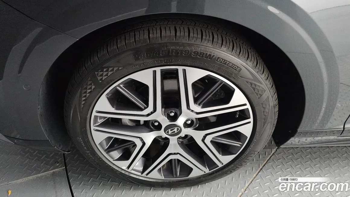 [object Object] Grandeur 2025 из KR, фото 5