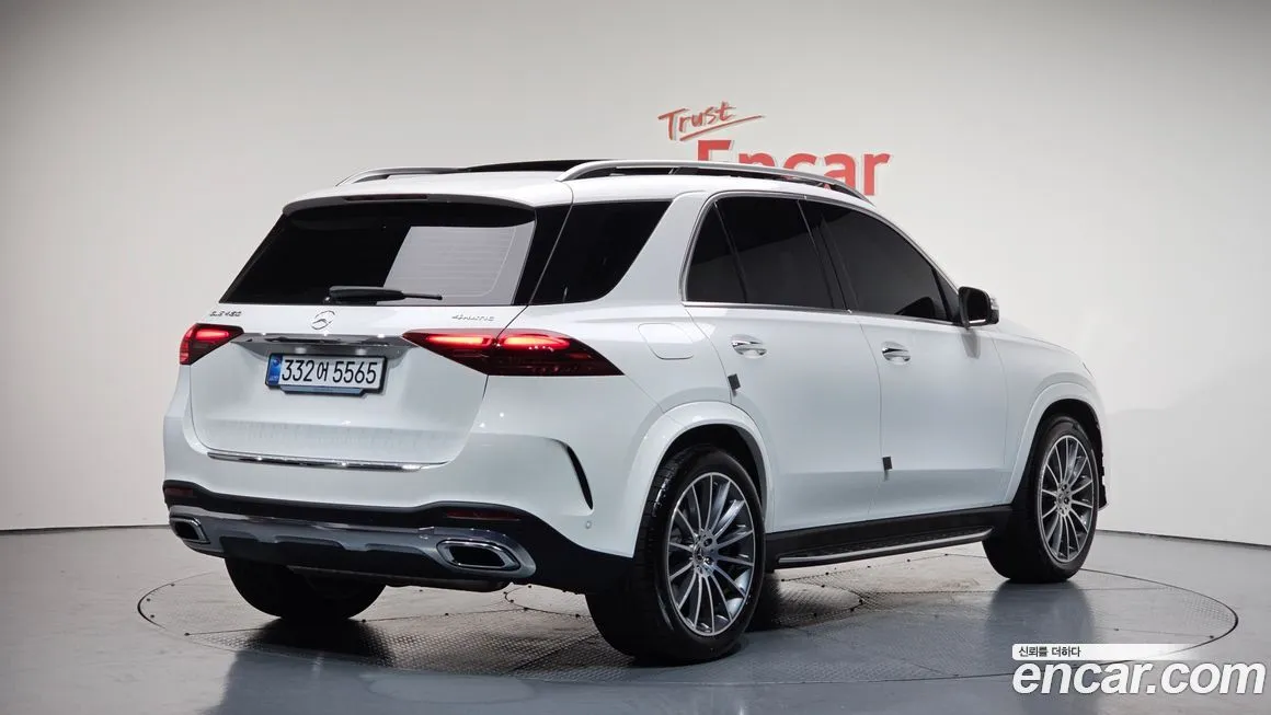 Mercedes-Benz GLE-Class — фото 2