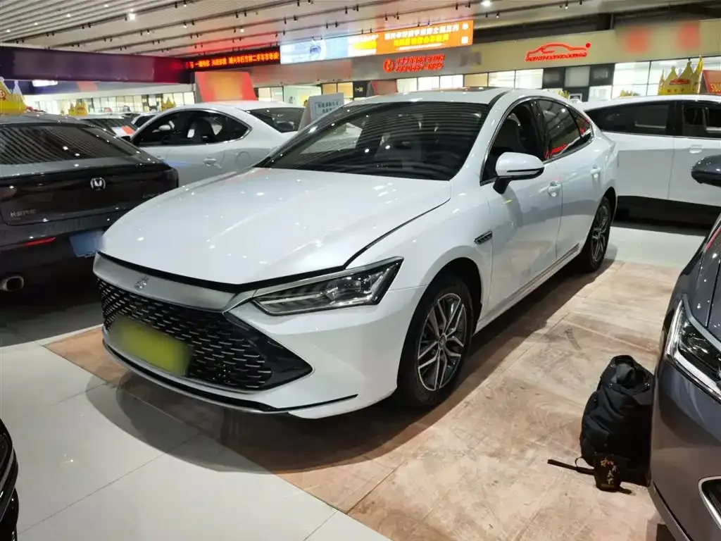 BYD Qin PLUS 2025 из CN, фото 1