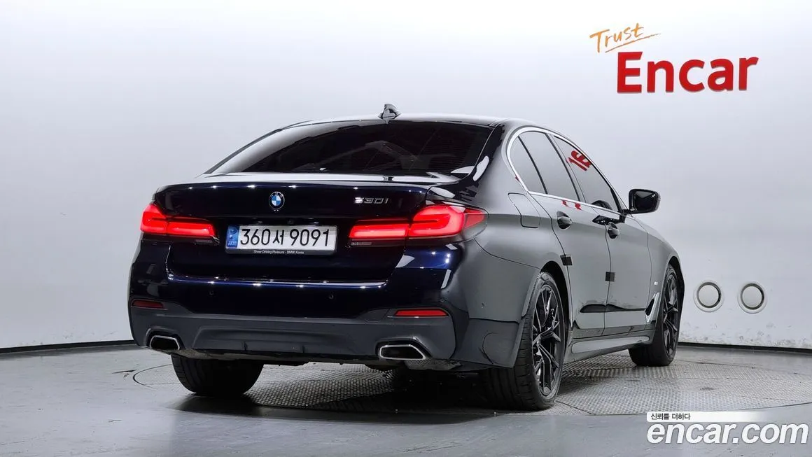 BMW 5-Series 2021 из KR, фото 2