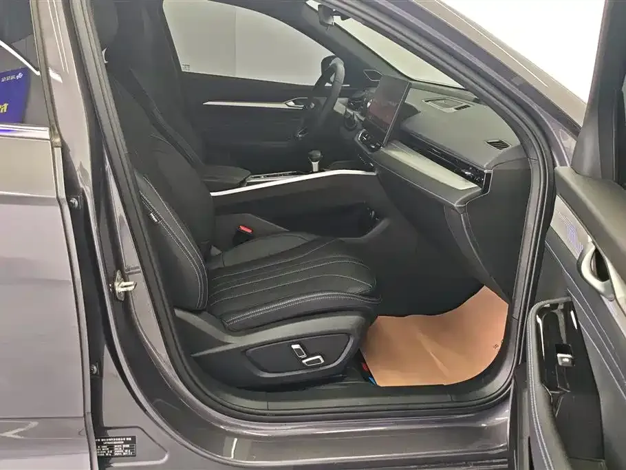 Geely Xingrui 2025 из CN, фото 8