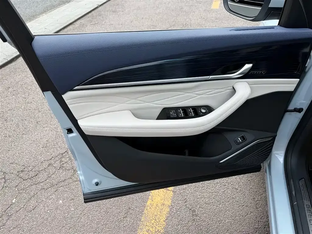 Geely Xingyue L 2025 из CN, фото 6