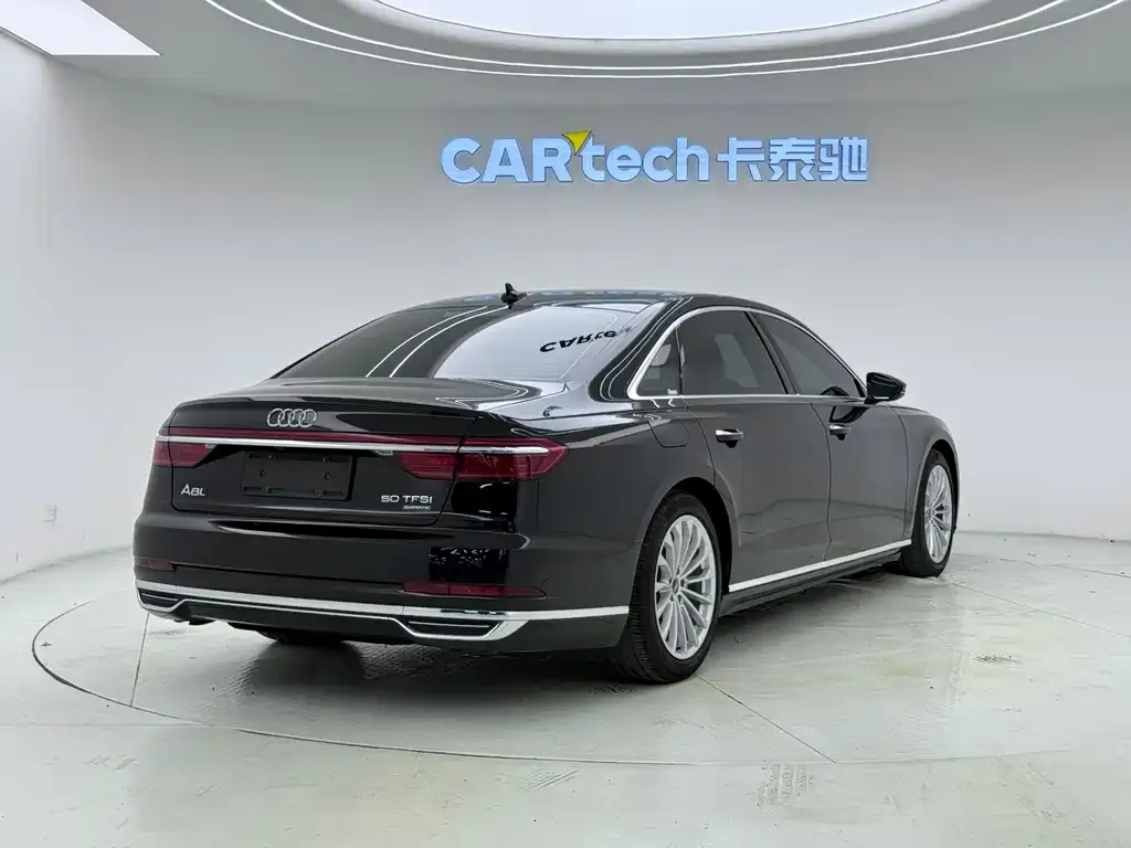 Audi A8 2021 из CN, фото 6